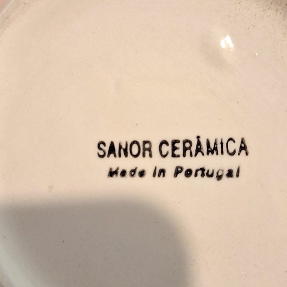 Gift Pitcher - Picture 4 of 4